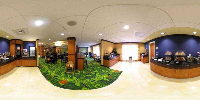 Fairfield Inn And Suites By Marriott Эшборо Экстерьер фото